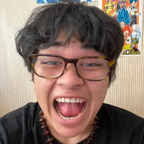 sachauzumaki-streamer-peru